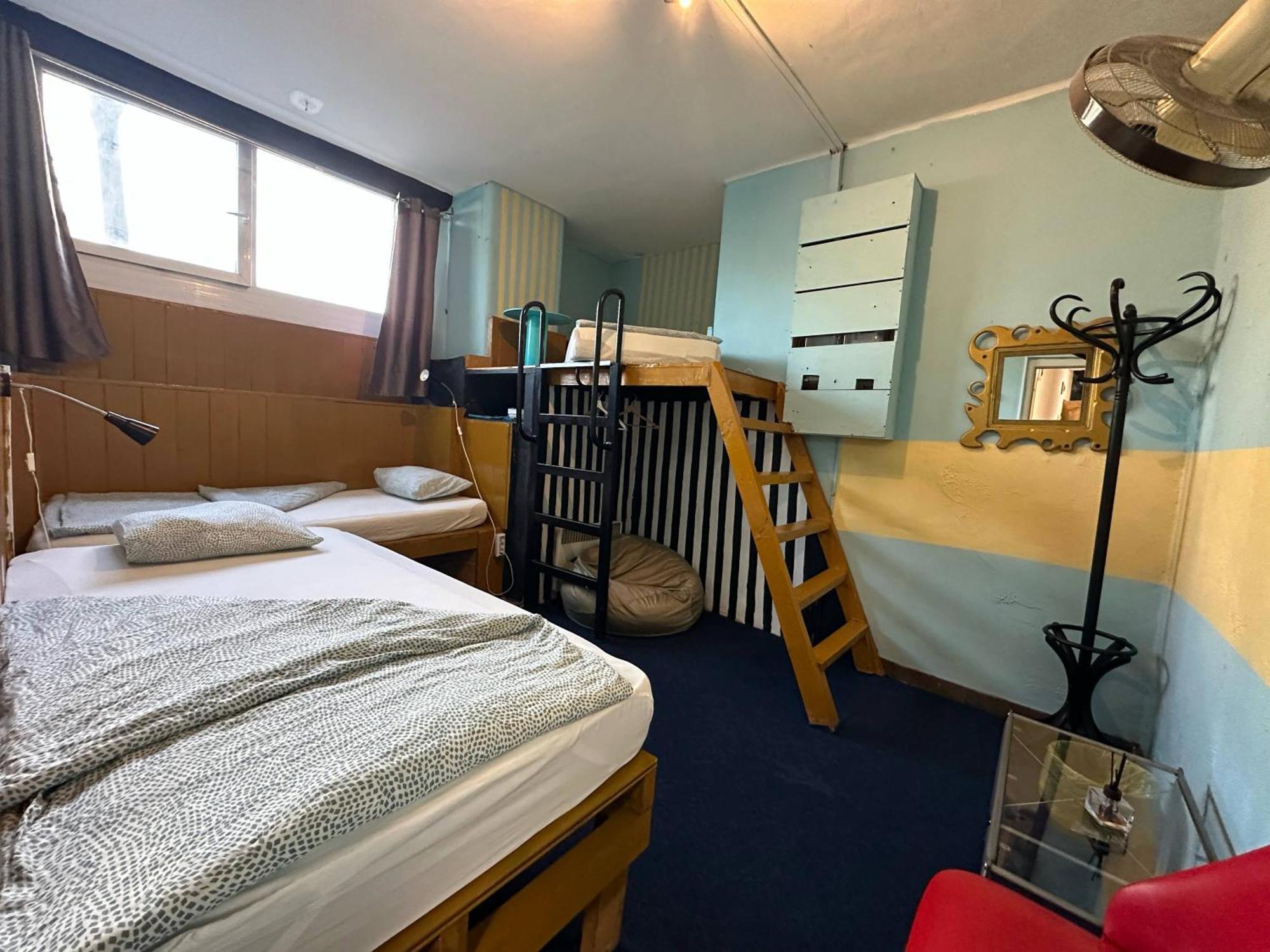 Baroque Hostel & Coworking Budapest Eksteriør bilde